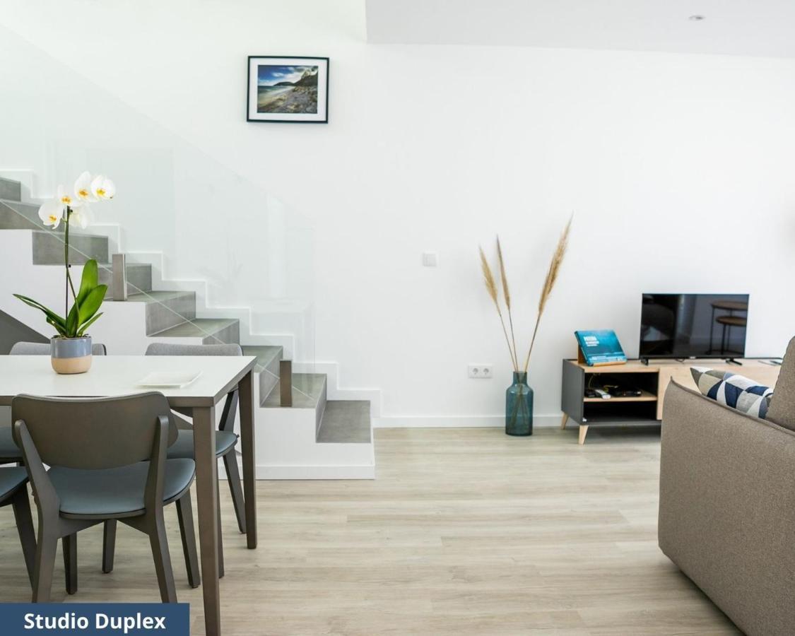 Triade Apartamentos 阿威罗 外观 照片