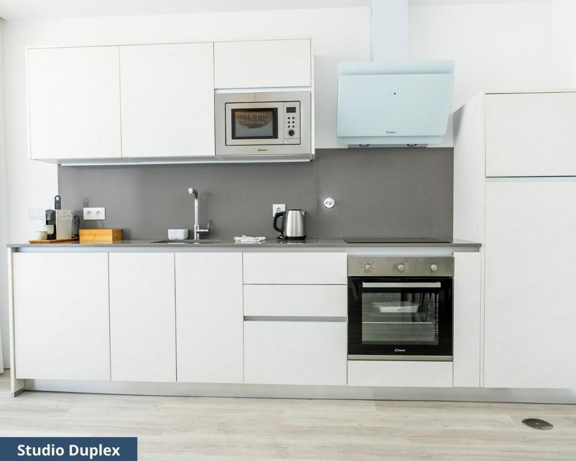 Triade Apartamentos 阿威罗 外观 照片